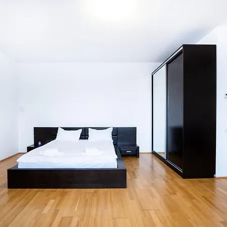 Aviatiei Lägenhet *